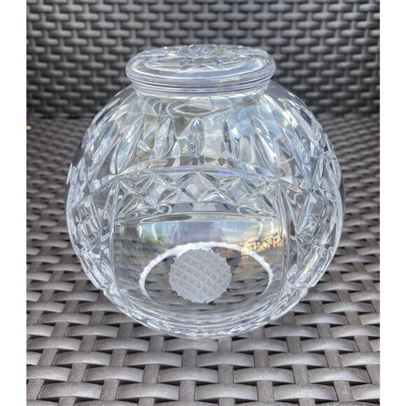 Rovellie Swiss Crystal Company Lead Crystal Bowl With Golf Motif 6" Tall - Picture 4 of 8